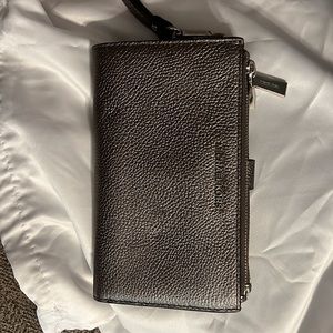 Michael Kors Adele Leather Smartphone Wallet